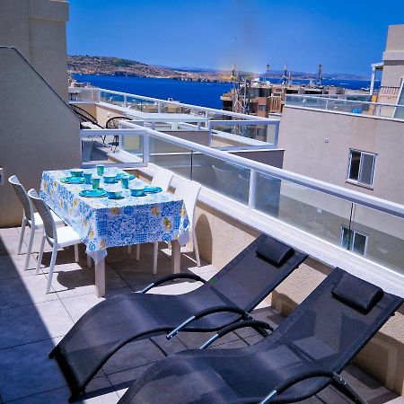 Sea View New Penthouse Terrace & Garage Parking Lägenhet St. Paul's Bay Exteriör bild