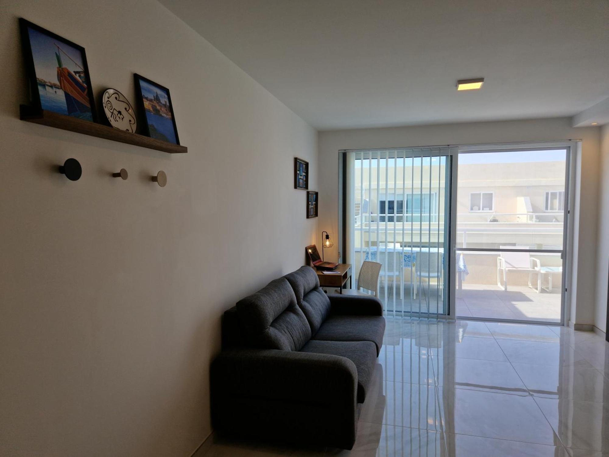 Sea View New Penthouse Terrace & Garage Parking Lägenhet St. Paul's Bay Exteriör bild