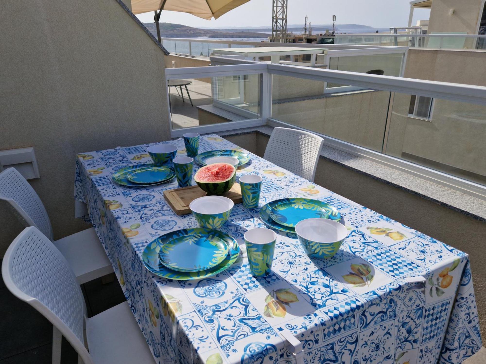 Sea View New Penthouse Terrace & Garage Parking Lägenhet St. Paul's Bay Exteriör bild
