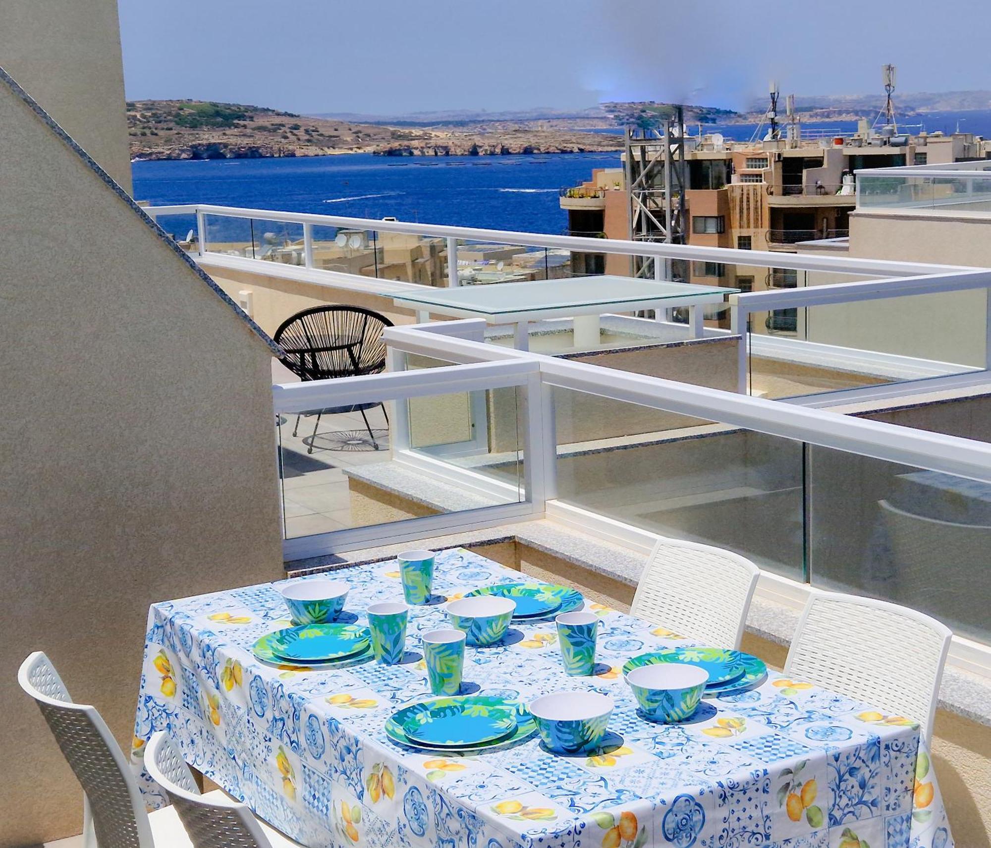 Sea View New Penthouse Terrace & Garage Parking Lägenhet St. Paul's Bay Exteriör bild